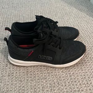 Levi’s Men’s Tennis Shoes